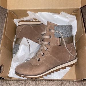 SOREL winter boots size 10.5